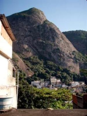 фото отеля Favela Vidigal Guesthouse