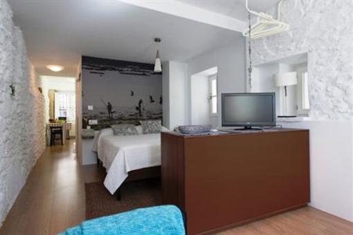 фото отеля Apartamentos Roompedra