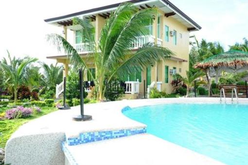 фото отеля Moalboal Beach Resort