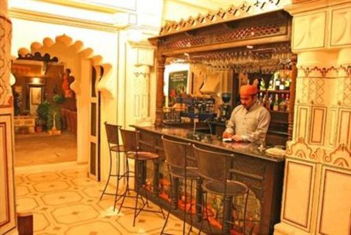 фото отеля Deogarh Khayyam