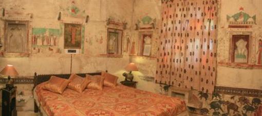 фото отеля Deogarh Khayyam