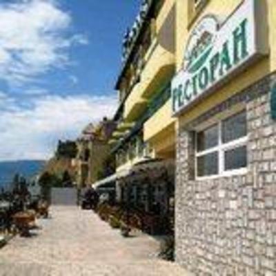 фото отеля Royal Park Hotel Yalta Nikita Village