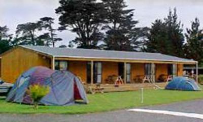 фото отеля Clarks Beach Holiday Park
