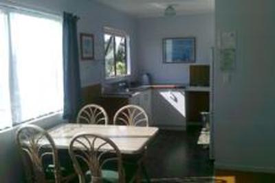 фото отеля Clarks Beach Holiday Park