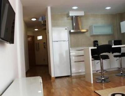 фото отеля Apartamentos Debambu