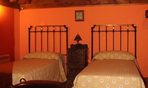 фото отеля Casa Rural Torrelobatos