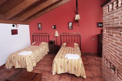 фото отеля Casa Rural Torrelobatos