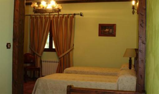 фото отеля Casa Rural Torrelobatos