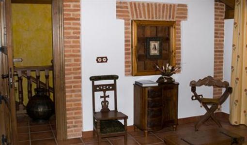 фото отеля Casa Rural Torrelobatos