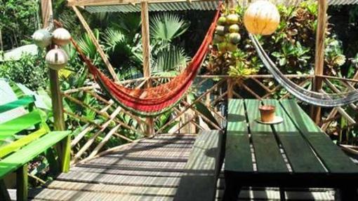 фото отеля Walaba Hostel & Beach Houses