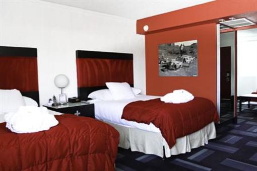 фото отеля The Clarendon Hotel - Phoenix's Urban Retreat