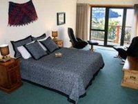 Pounamu Lodge