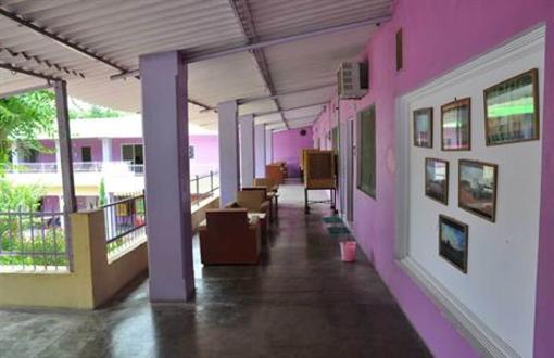 фото отеля Hotel Goverdhan Tourist Complex