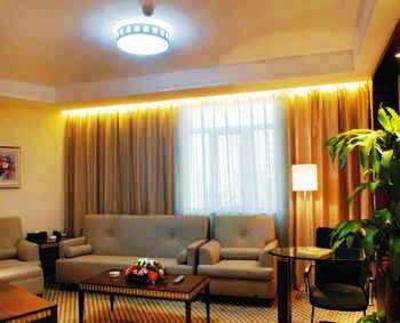 фото отеля Urumqi Yi Yang Central Hotel