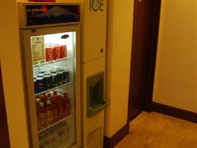 фото отеля Lemon Tree Inn Quezon City