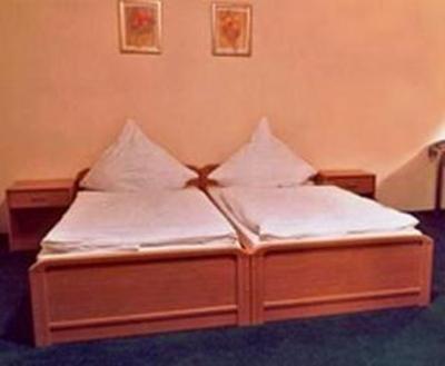 фото отеля Hotel Merkur Garni Giesen