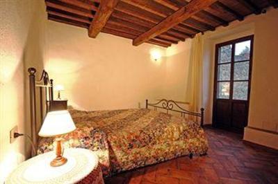 фото отеля Casale Aronne Apartments Massa Marittima