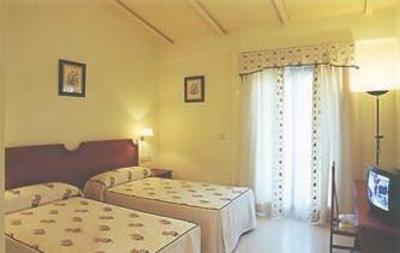 фото отеля Hotel Avenida Beas de Segura