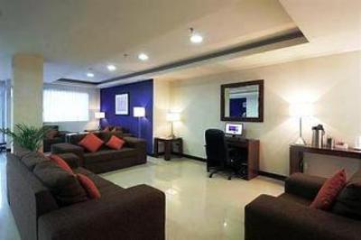 фото отеля Park Inn Saltillo Ramos Arizpe
