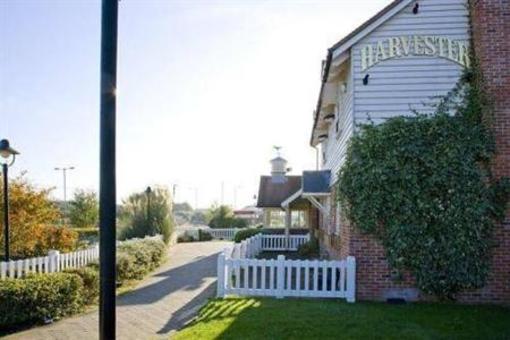 фото отеля Premier Inn Luton South St Albans