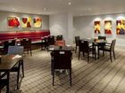 фото отеля Holiday Inn Express Milton Keynes