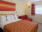 фото отеля Holiday Inn Express Milton Keynes