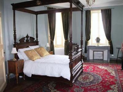 фото отеля Chateau De Puybelliard