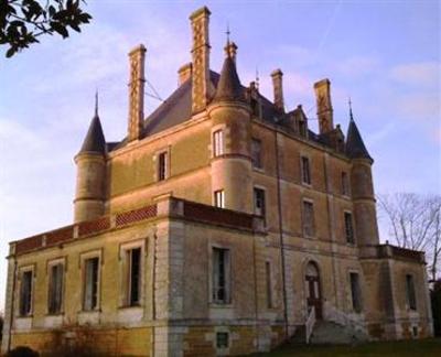 фото отеля Chateau De Puybelliard