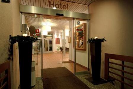 фото отеля Sporthotel Sherlock Holmes