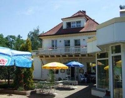 фото отеля Restaurant & Pension am Bilz Bad Radebeul