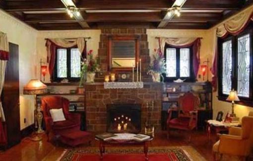 фото отеля The Pillar Inn Cold Spring