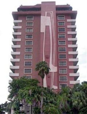 фото отеля Pelican Executive Suites Miami Lakes