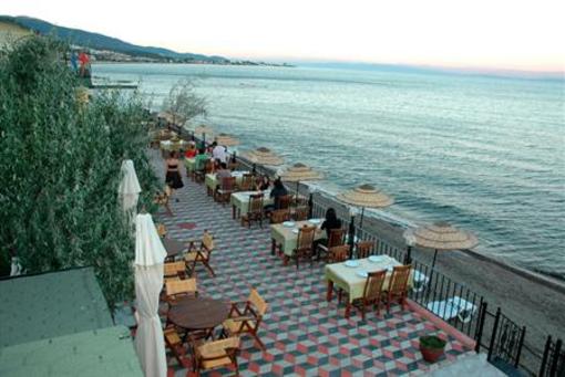 фото отеля Livadi Motel