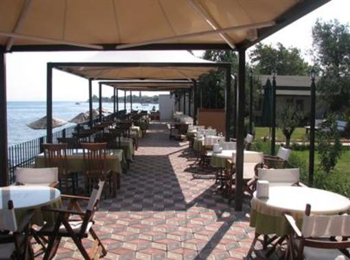 фото отеля Livadi Motel