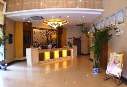 фото отеля Run Yang Hotel