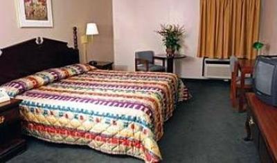 фото отеля Cherokee Casino Inn