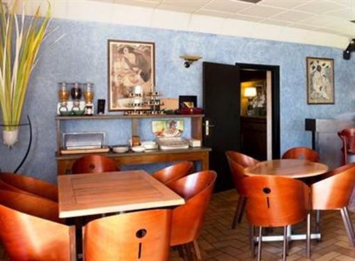 фото отеля Hotel Les Peyrieres Olemps