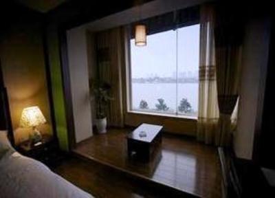 фото отеля Suining Vandit Green Inn