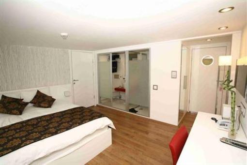 фото отеля Otantik Otel Guzelyali