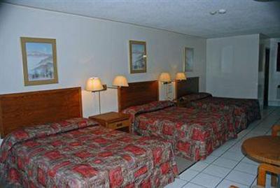 фото отеля Newmarket Inn