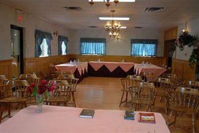 фото отеля Newmarket Inn