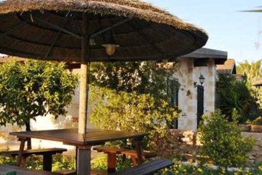 фото отеля Masseria Pisciani Hotel Torchiarolo