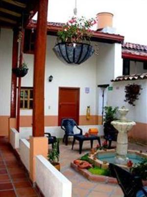 фото отеля Candelaria Backpackers