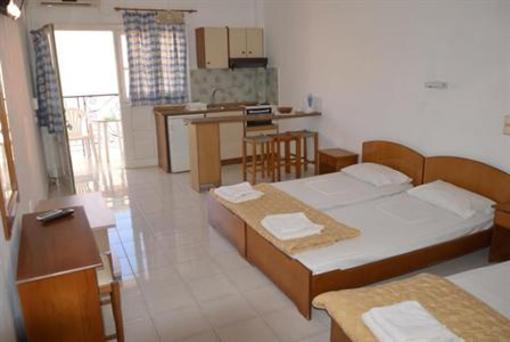 фото отеля Philippos Hotel Kassiopi