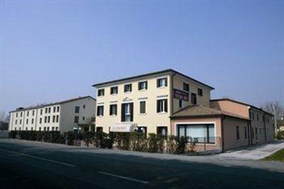 фото отеля Titian Inn Treviso Airport Silea