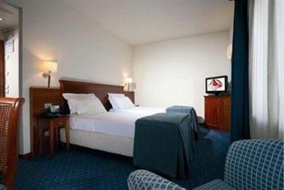 фото отеля Titian Inn Treviso Airport Silea