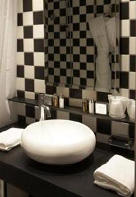 фото отеля Grand Tonic Hotel Biarritz