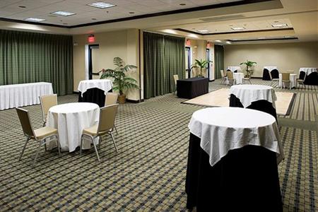 фото отеля Hilton Garden Inn Dallas/Duncanville