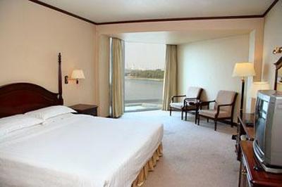 фото отеля Overseas Chinese Hotel Changchun