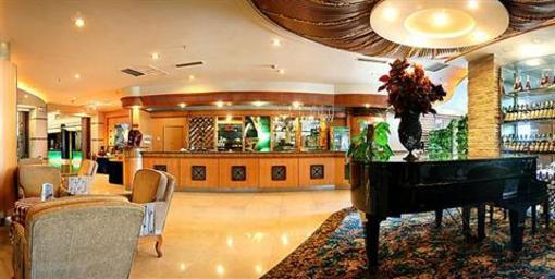 фото отеля Overseas Chinese Hotel Changchun